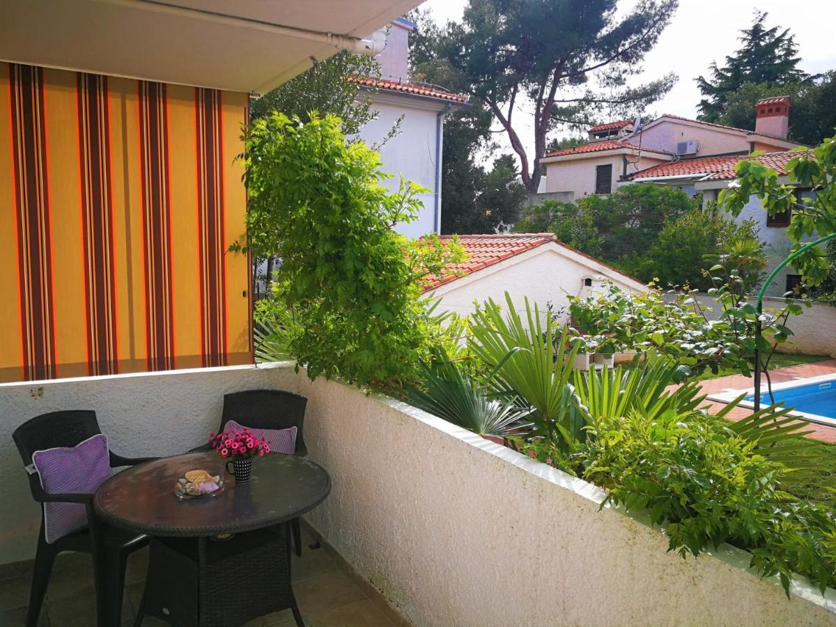 פיישצ'נה אובלה Apartments Bilic With Garden & Swimming Pool - 50M From The Beach מראה חיצוני תמונה
